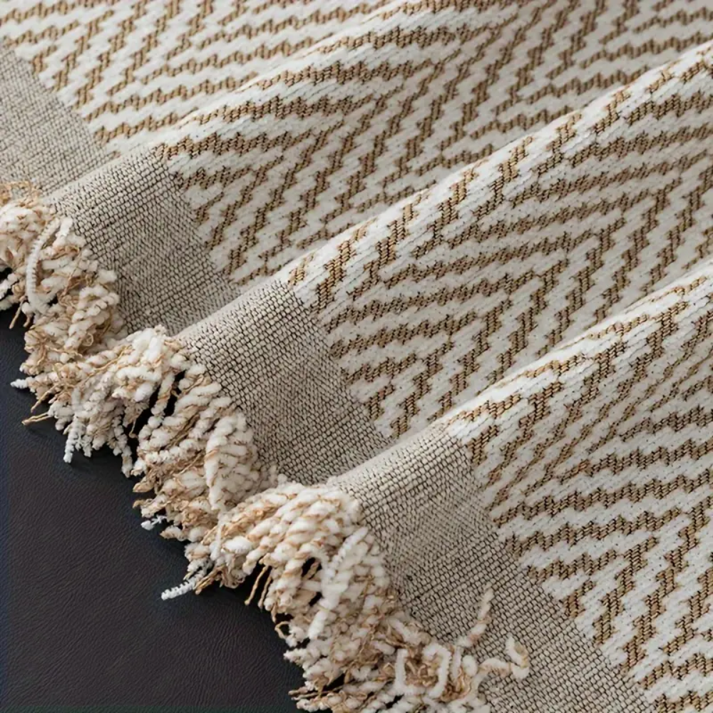 SofáLuxe™ – Capa de Jacquard Chenille com Franjas